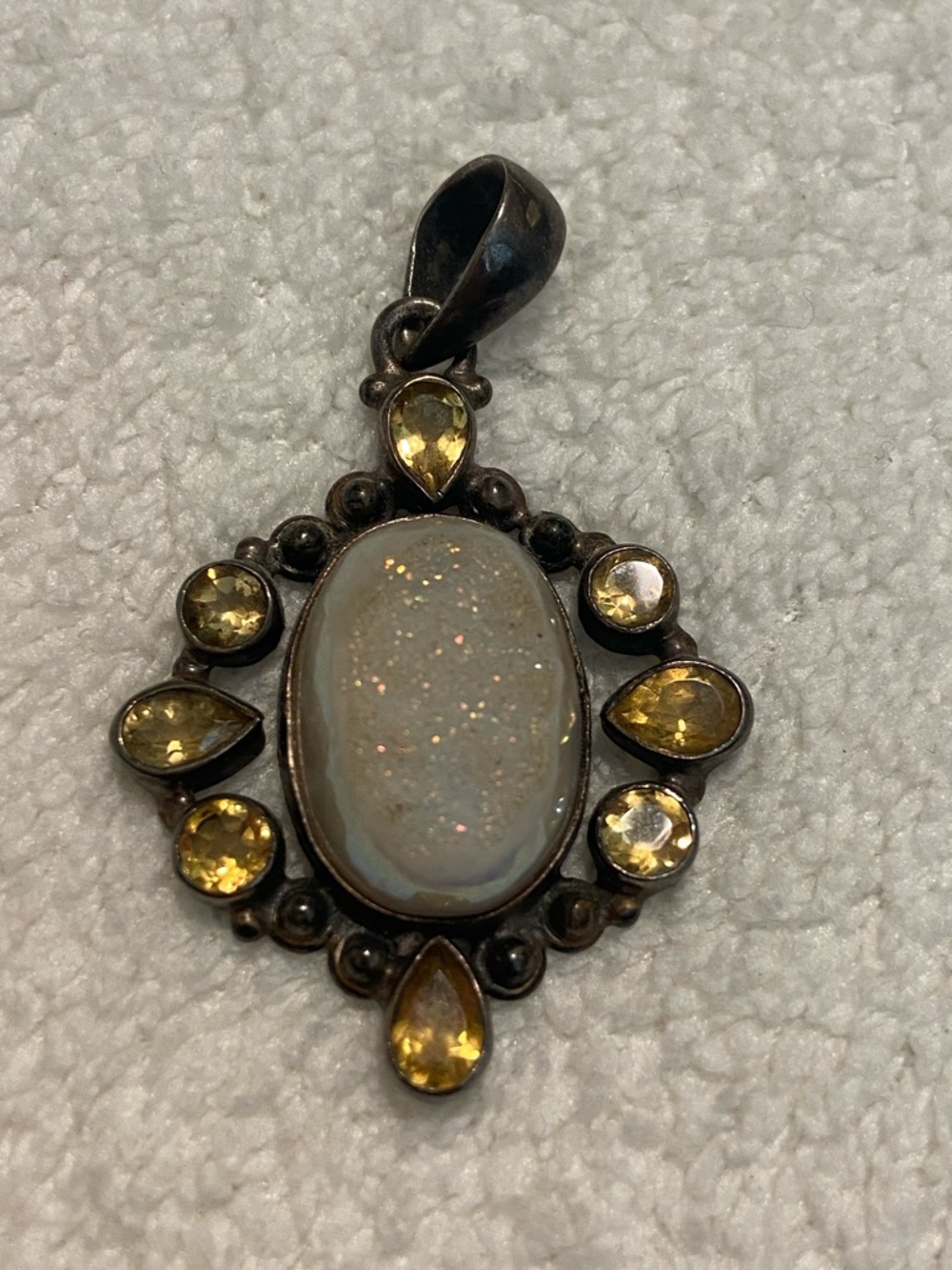 Sterling silver 925 Vintage-Style Yellow citrine Crystal Druzzy Pendant Necklace